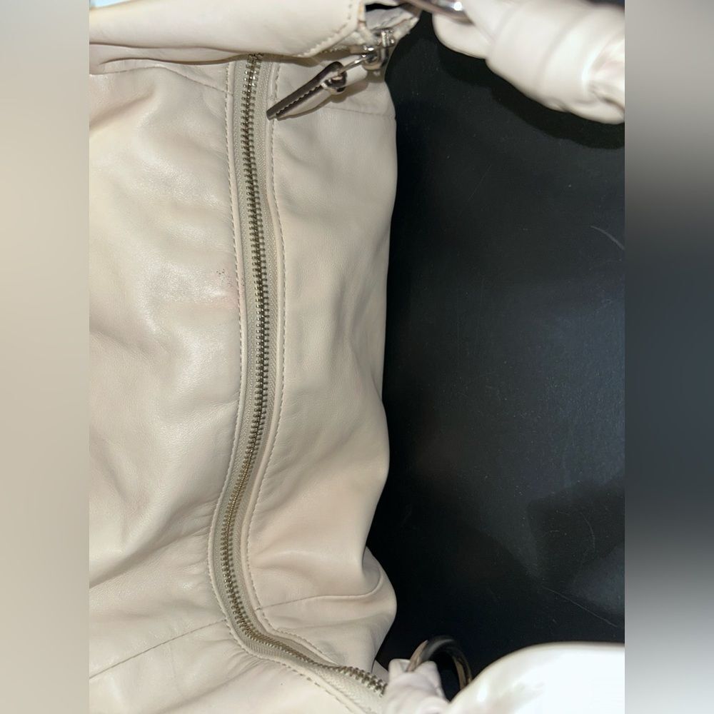 Coach White Leather Shoulder Bag with Silver Hardware - Picture 15 of 16
